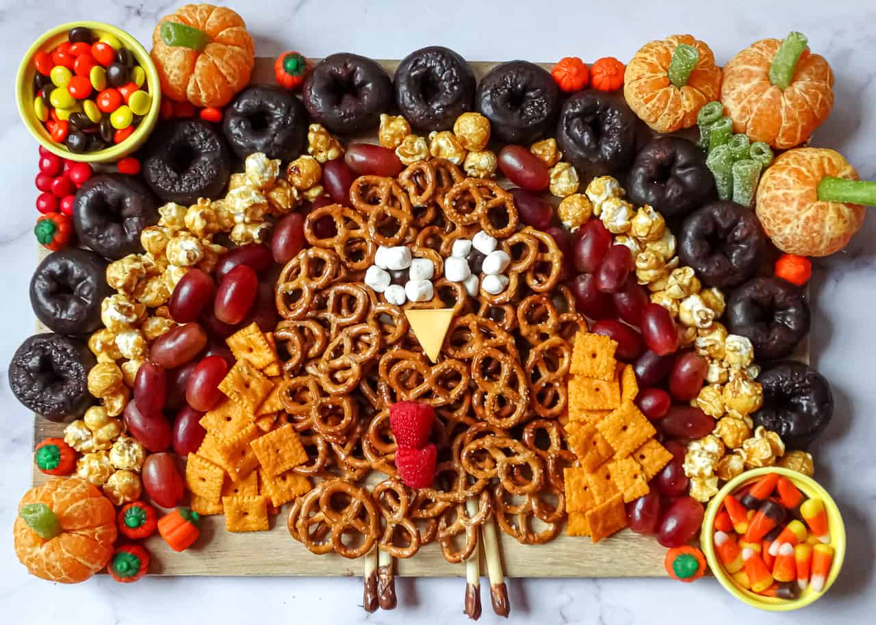 kids turkey shaped appetizer charcuterie board