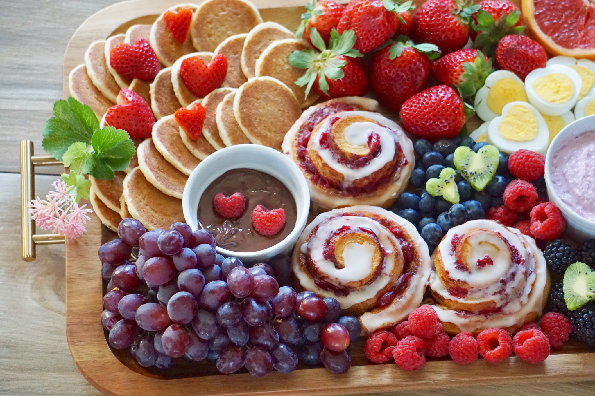 Toppings for your Valentine's breakfast board