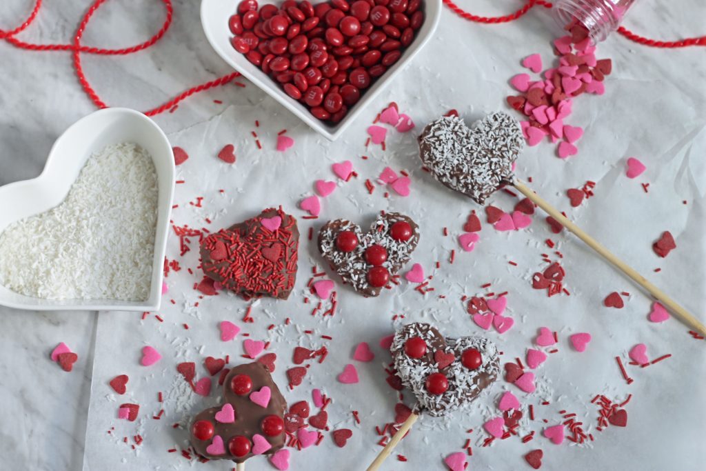 Fun and Easy Treats and Chocolate desserts for Valentine's
