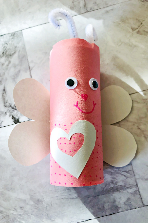 Toilet paper love bug, Valentine's Day craft ideas