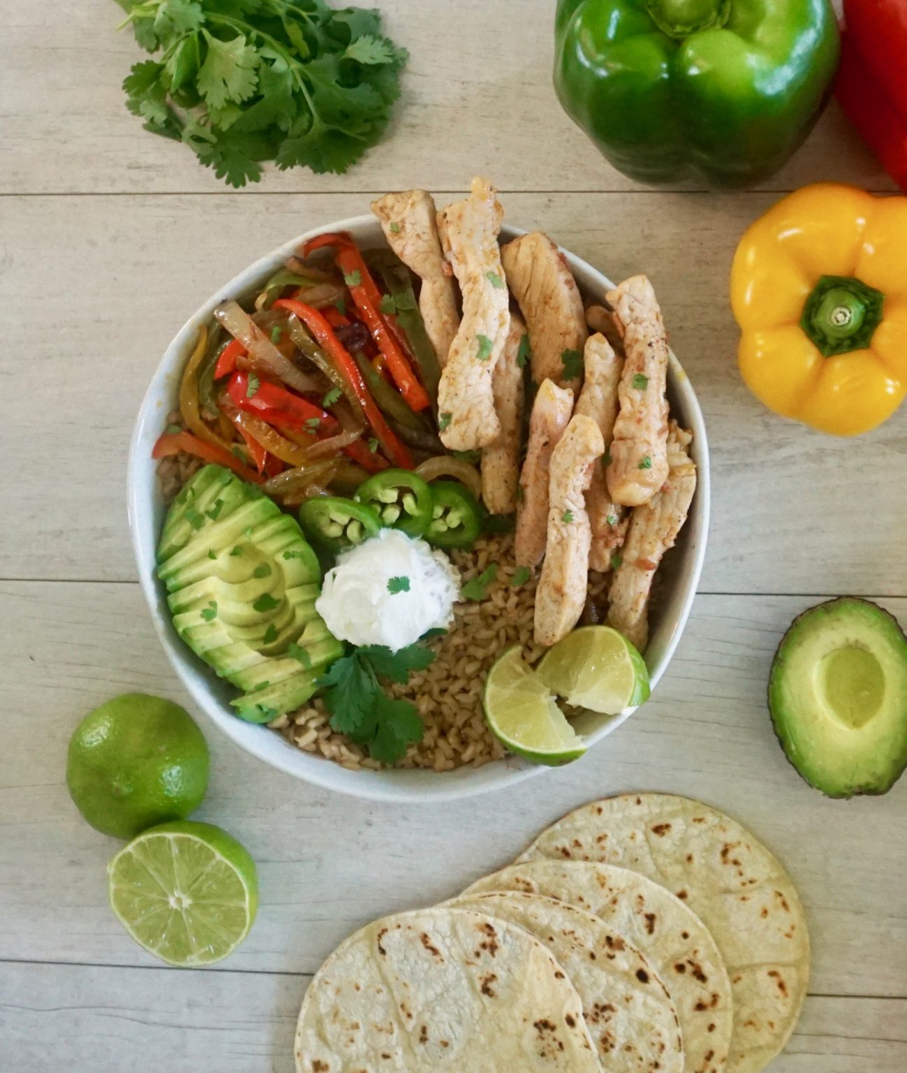 Easy Chipotle Pork Fajitas Bowl