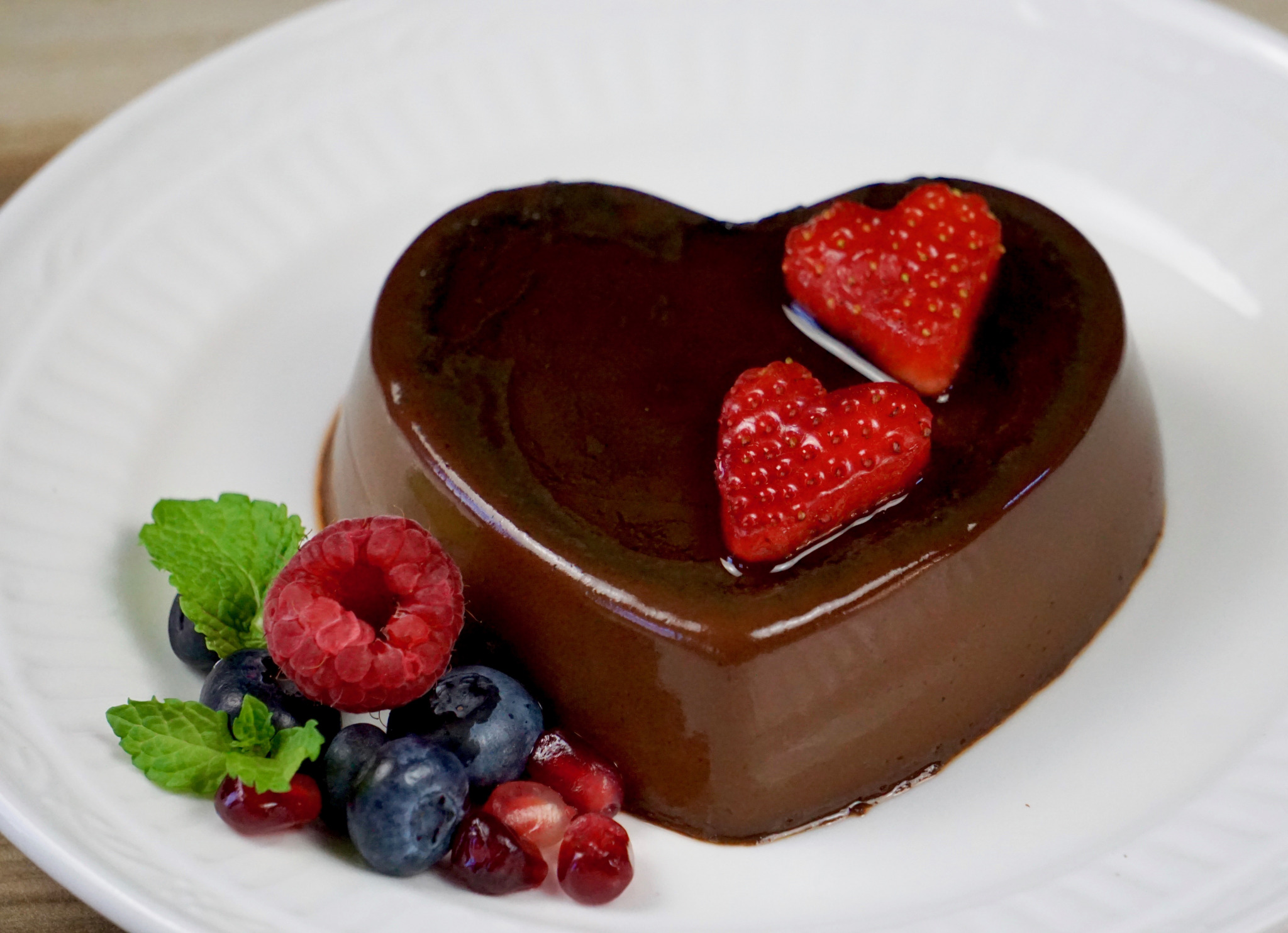 Chocolate flan hearts Valentine's dessert