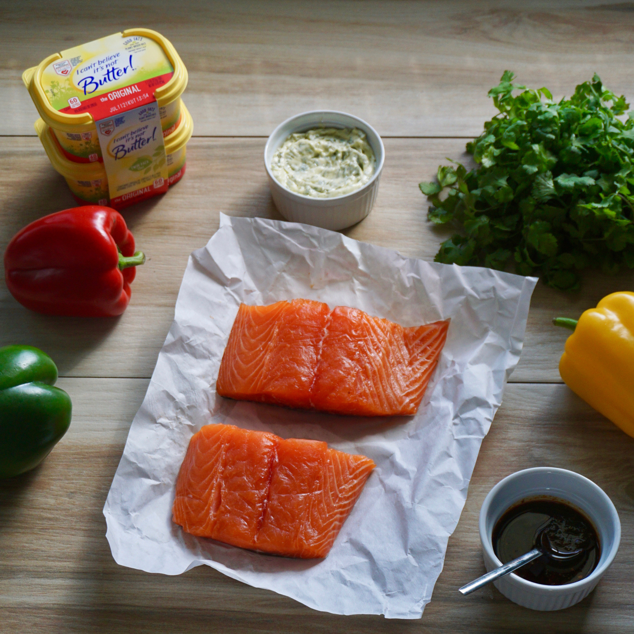 Ingredients for salmon fajitas