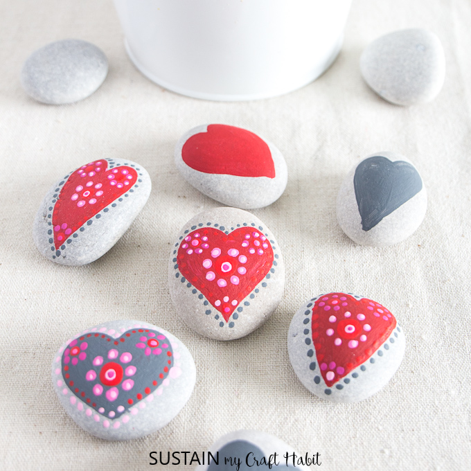 heart painted rocks for Valentines