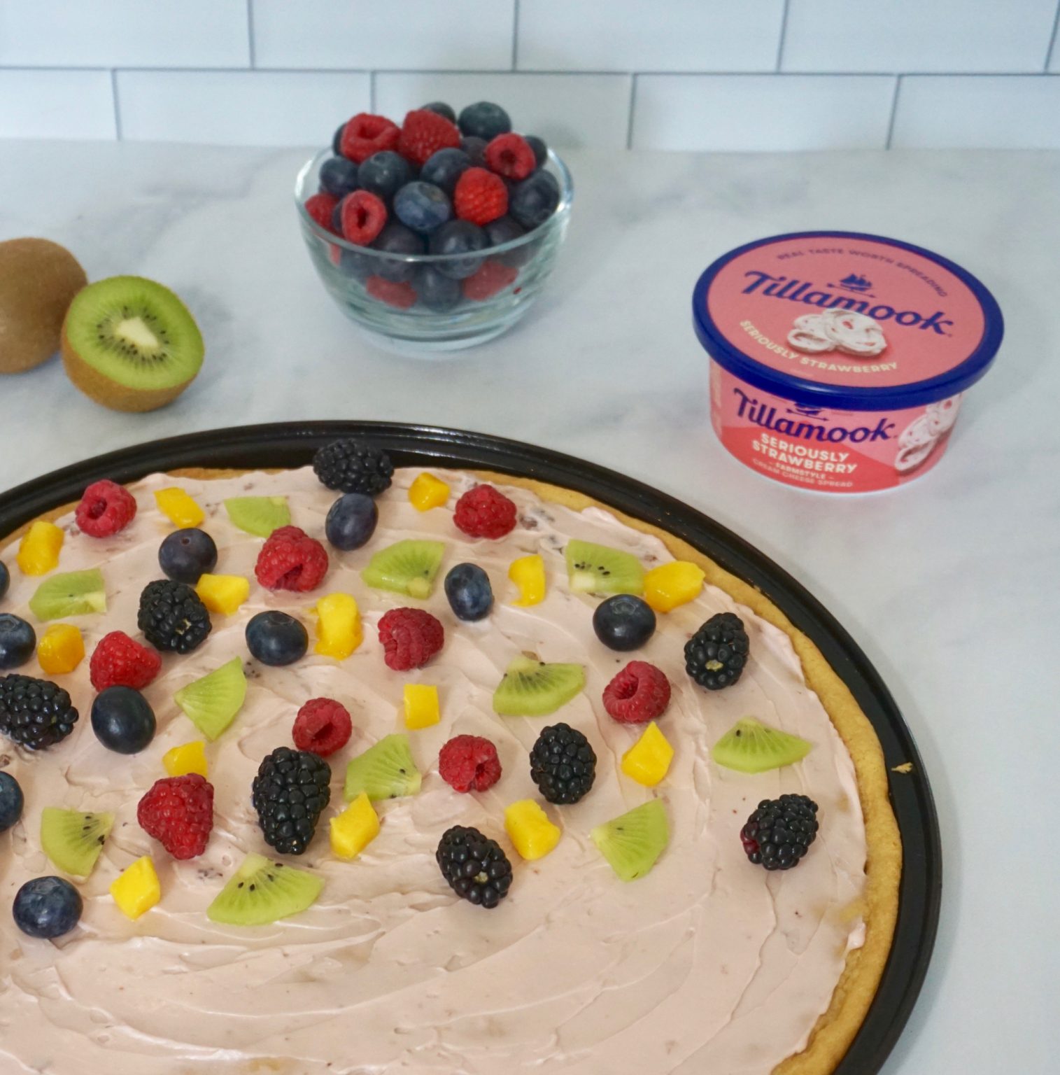Strawberry Cream Cheese Fruit Pizza
