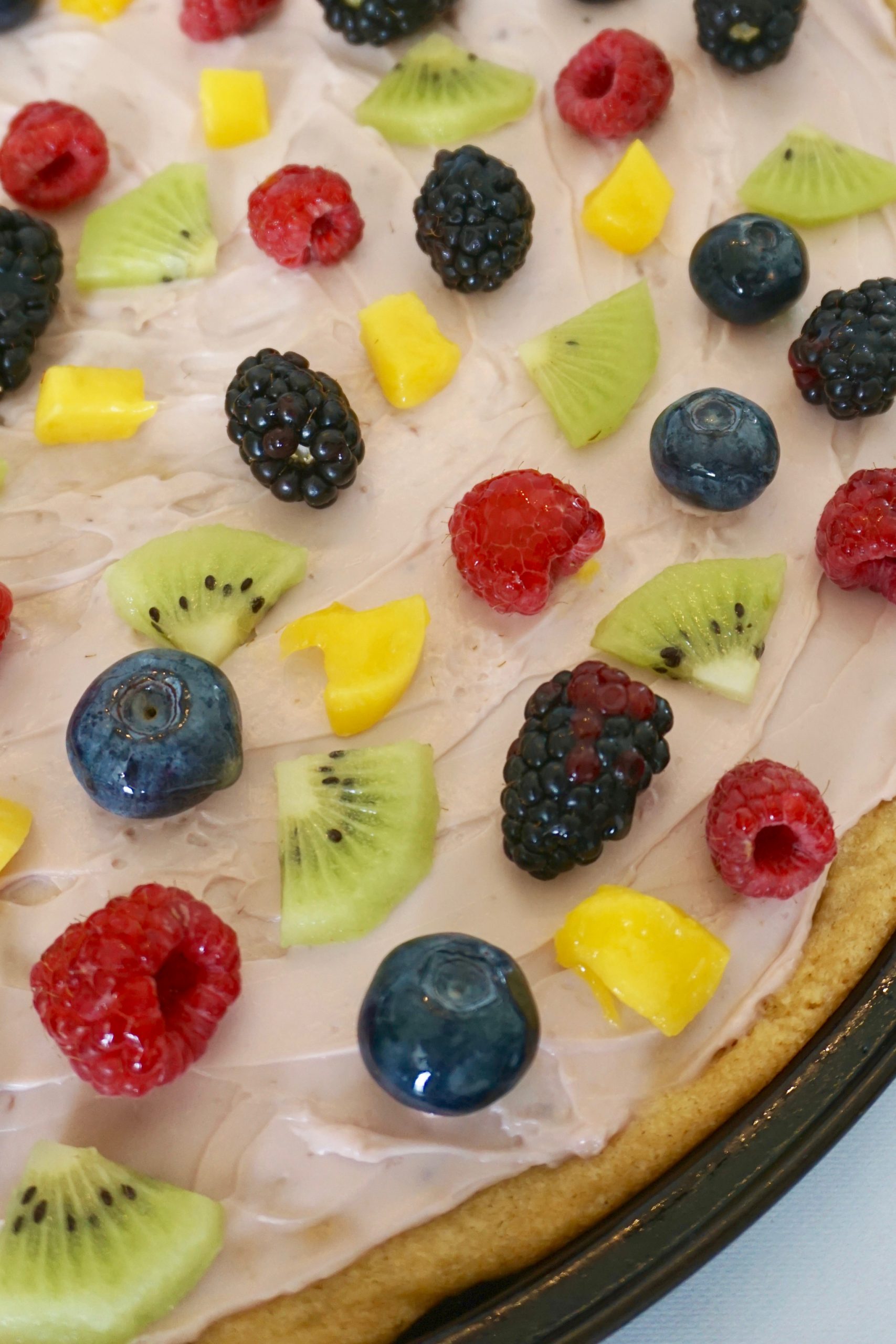 Strawberry Cream Cheese Fruit Pizza