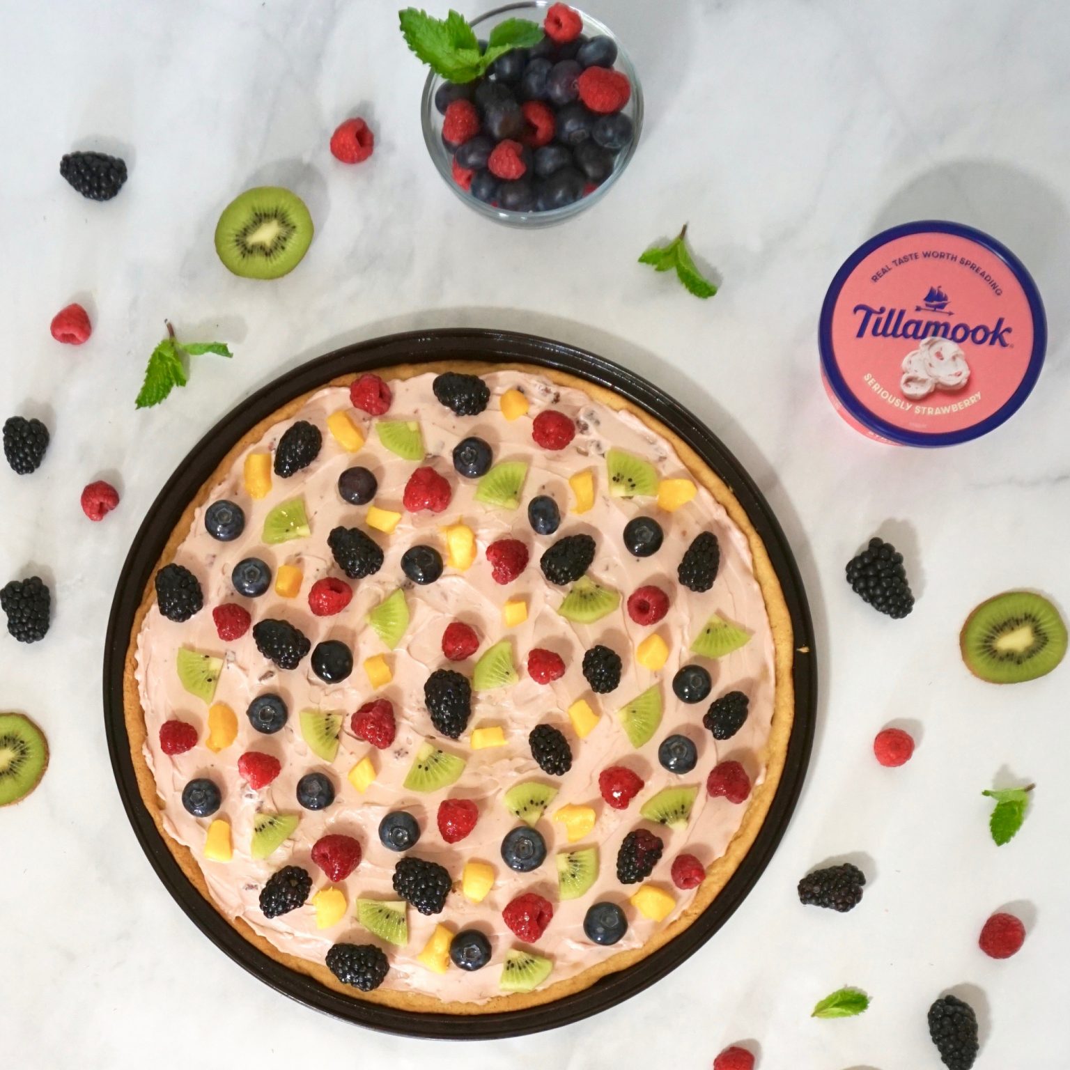 Strawberry Cream Cheese Fruit Pizza