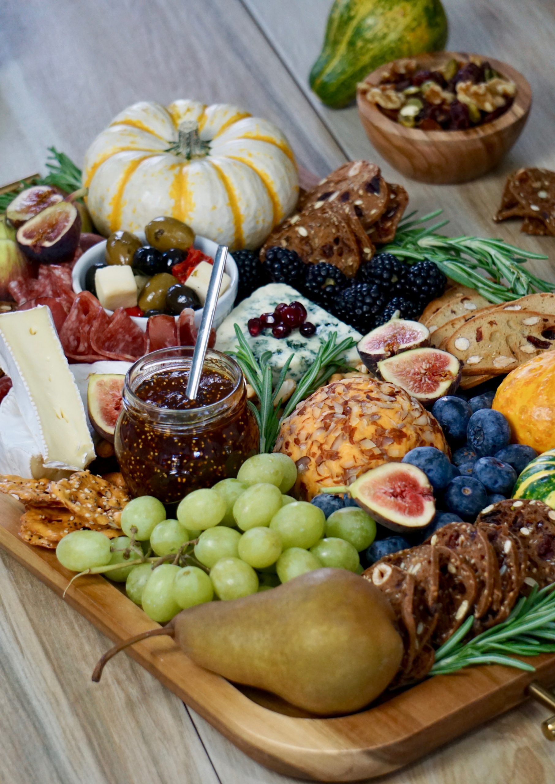 Thanksgiving charcuterie board