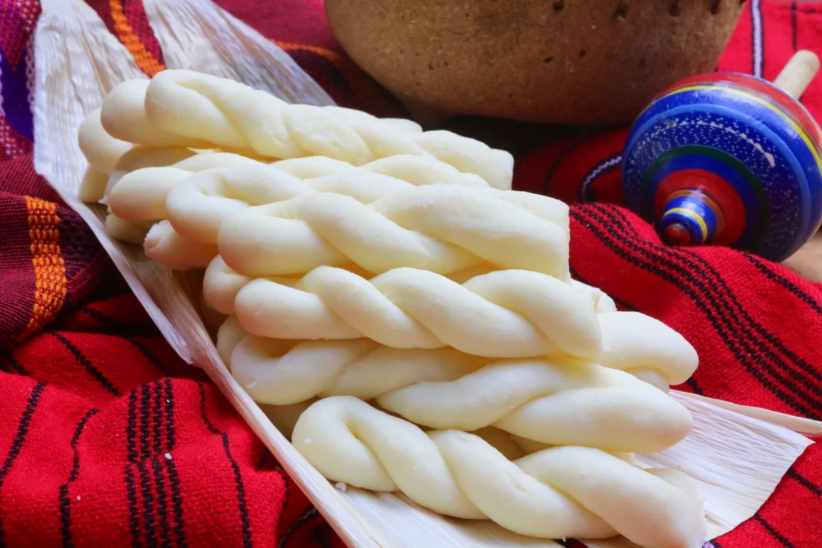 Canillitas de leche, dulce típico guatemalteco a base de leche 