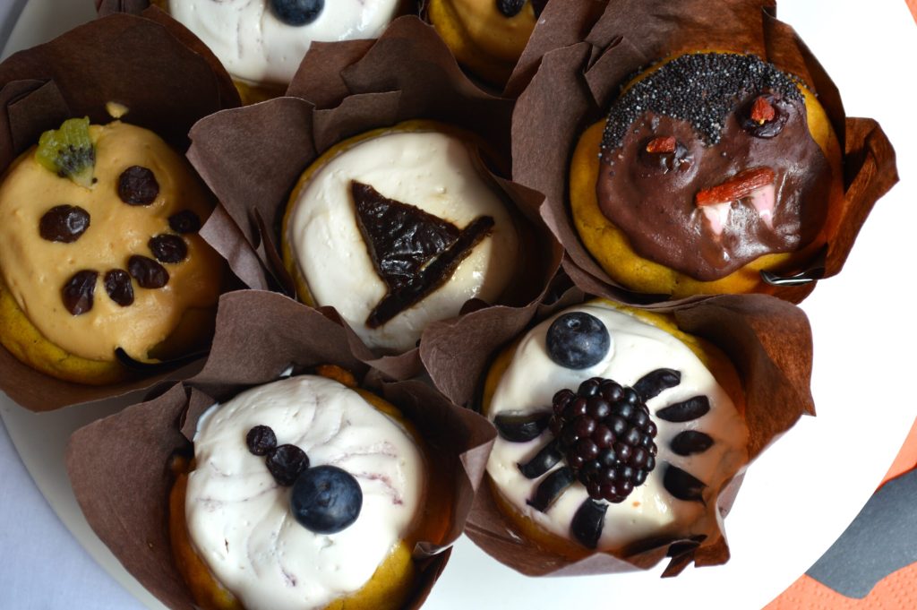 Halloween healthy muffins