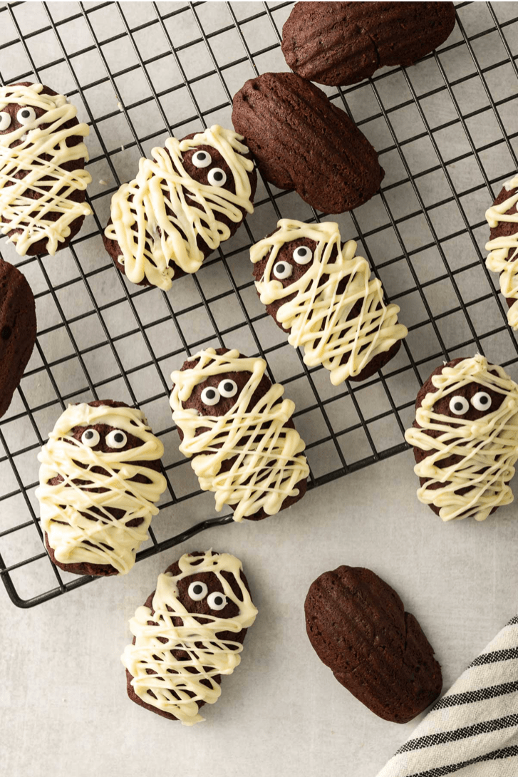 Chocolate madeleine mummies fun Halloween food