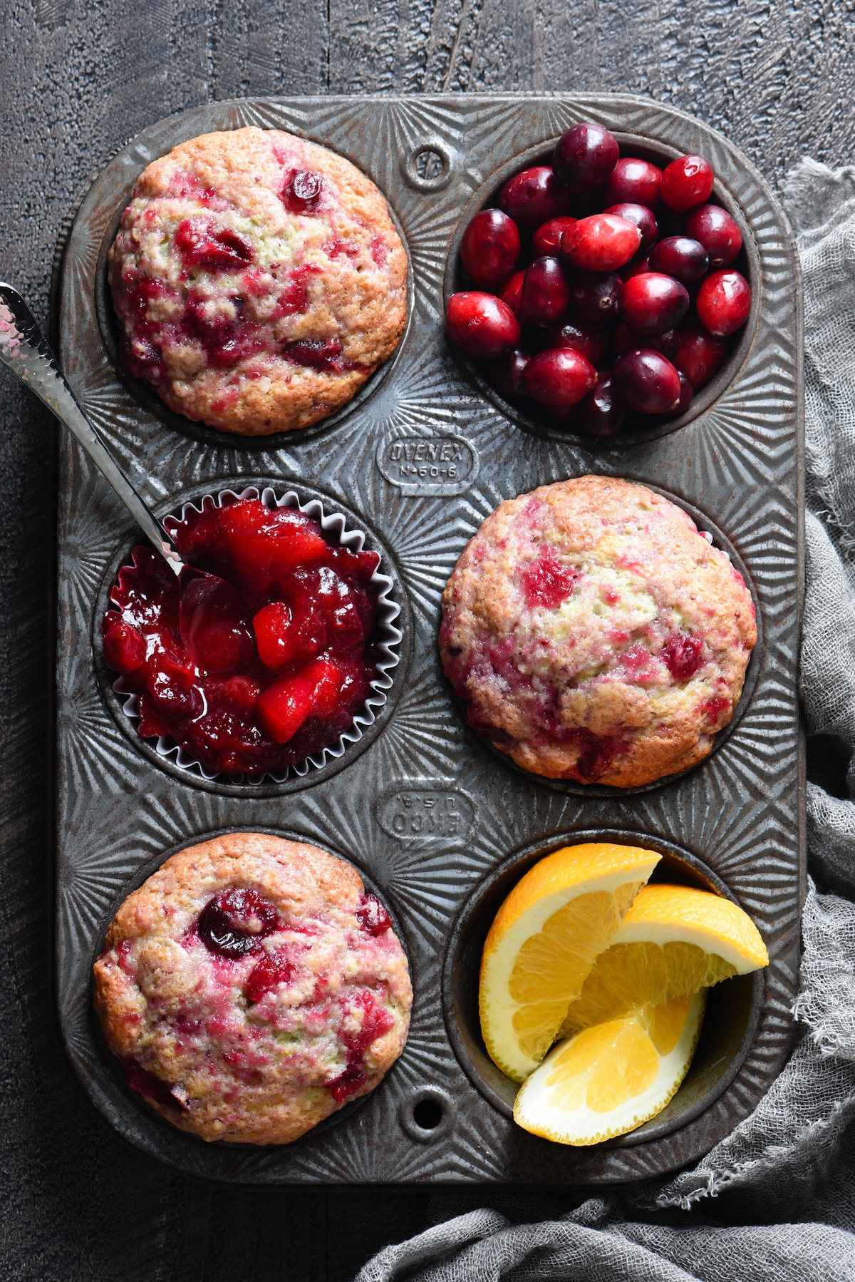 Easy cranberry sauce muffins
