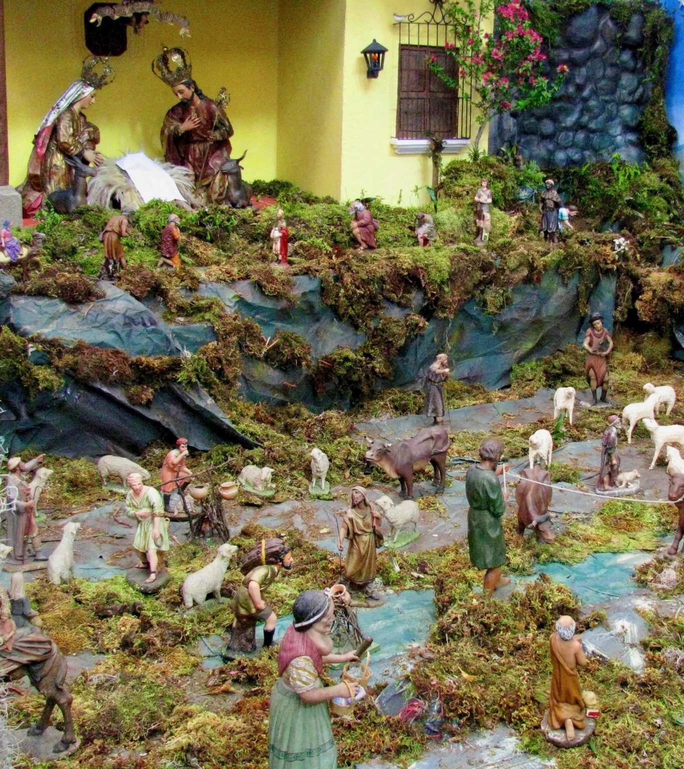 Guatemala Nativity scene, nacimientos en Guatemala Christmas Traditions