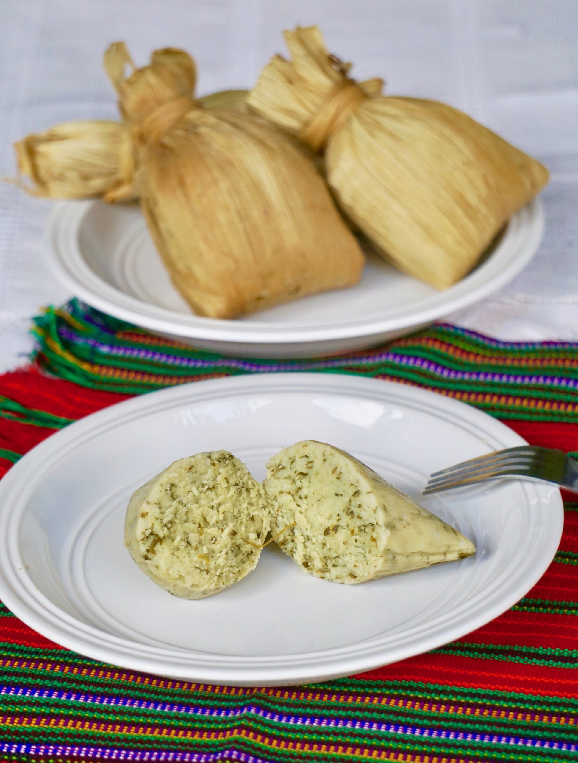 What are tamales de chipilin? 