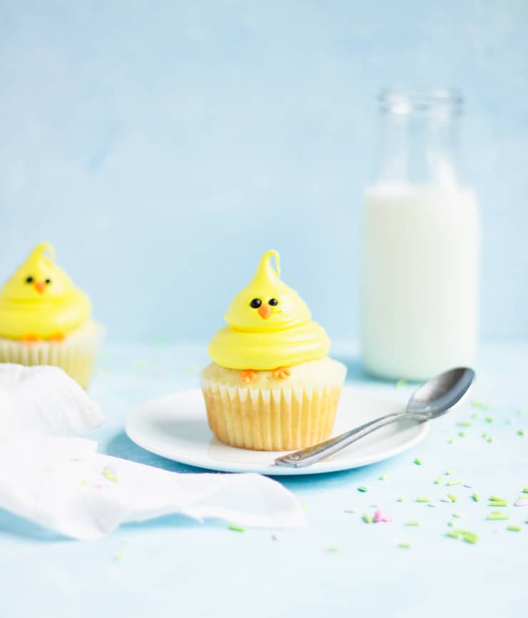 Easter chick cupcakes