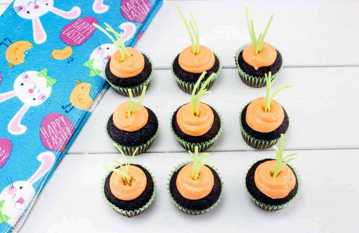 Hidden carrot Easter cupcakes