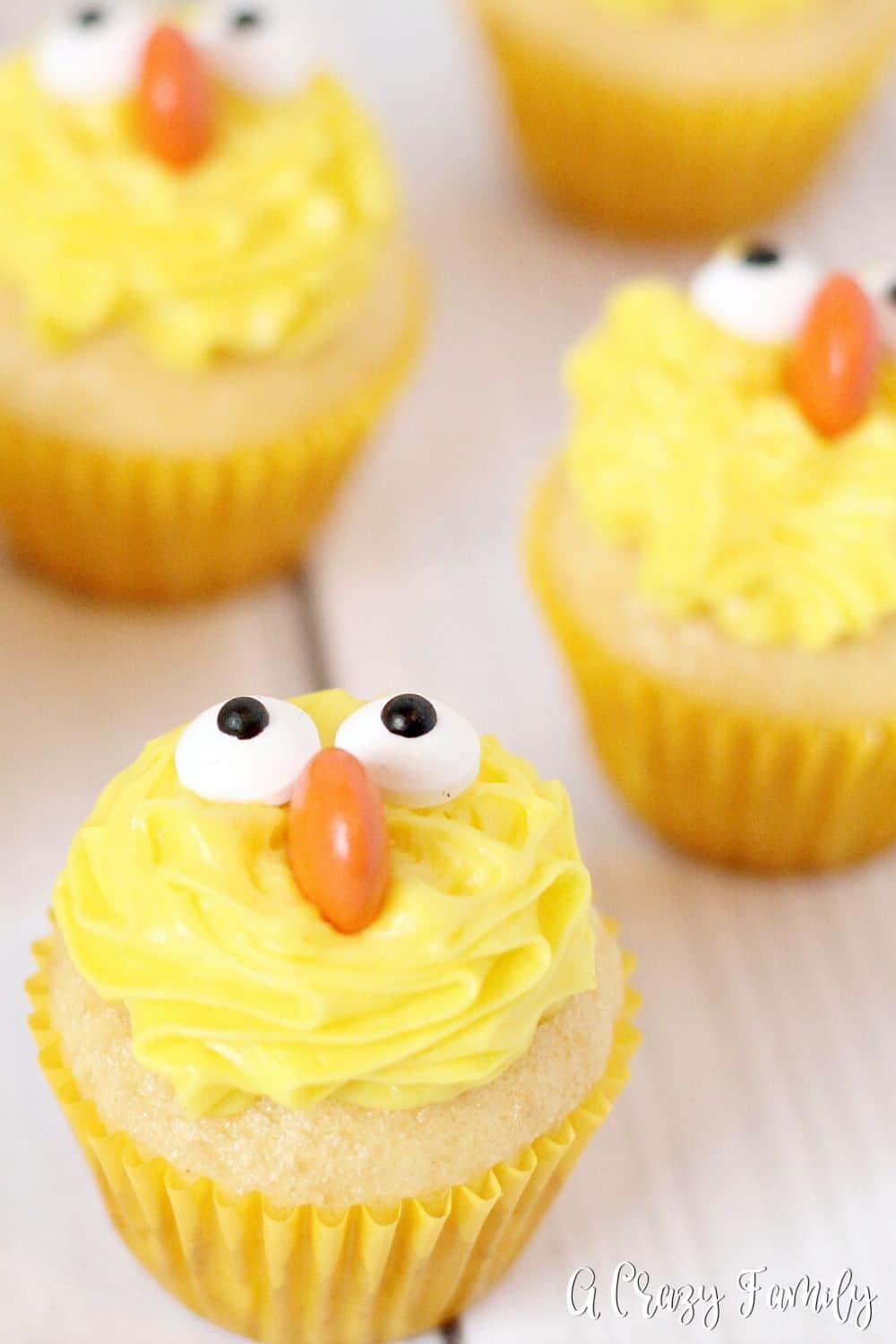 spring chick mini cupcakes