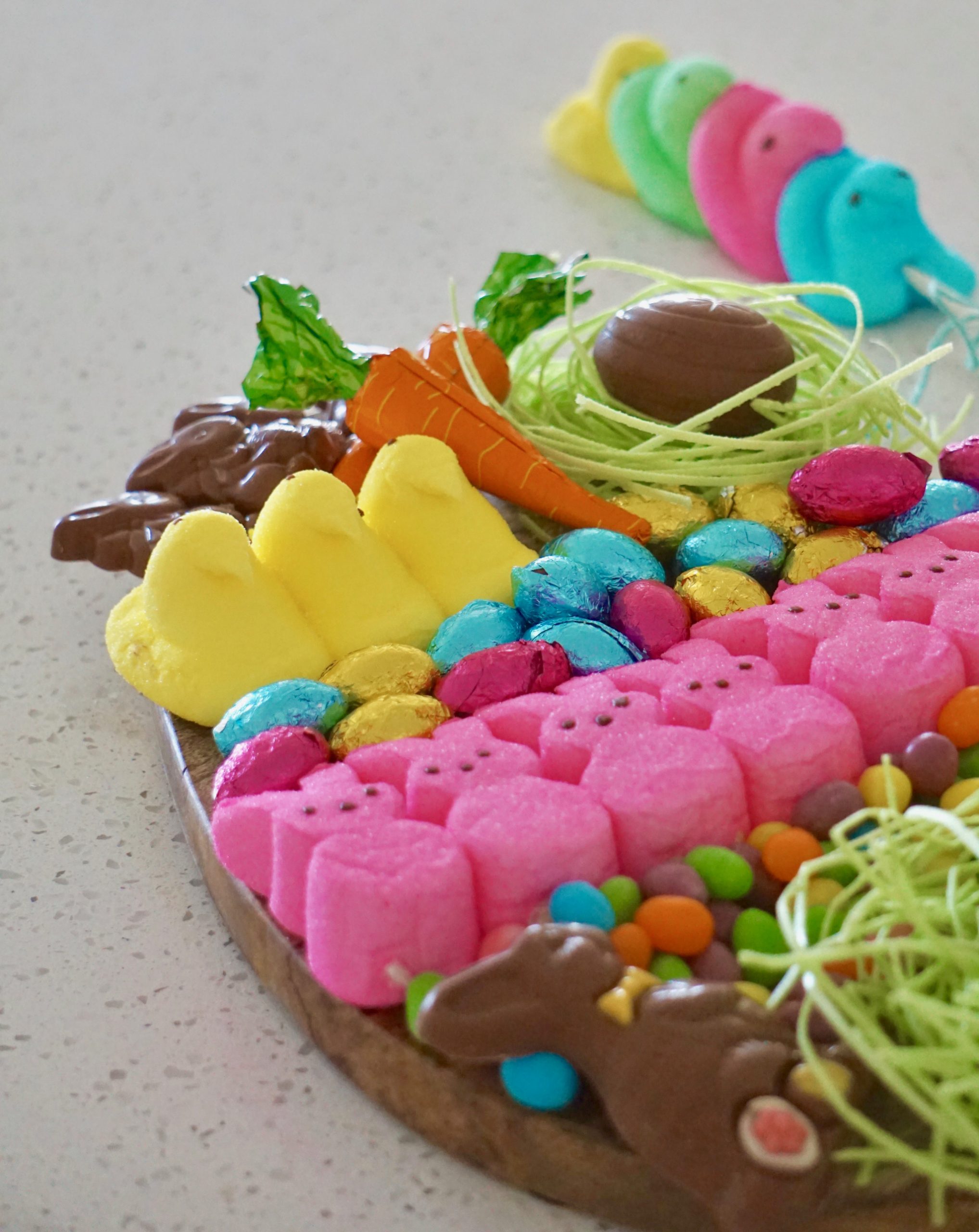 How to make an Easter candy platter