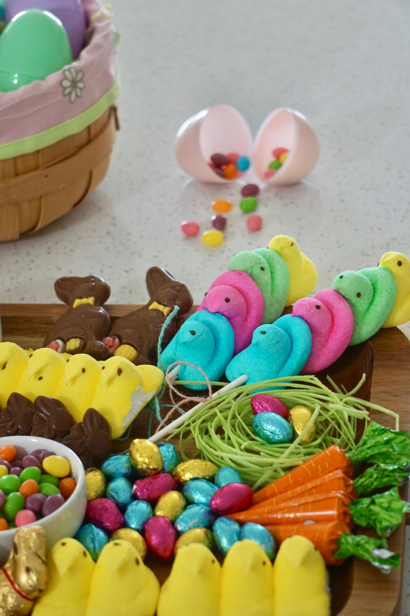 How to Make an Awesome Easter Candy Platter