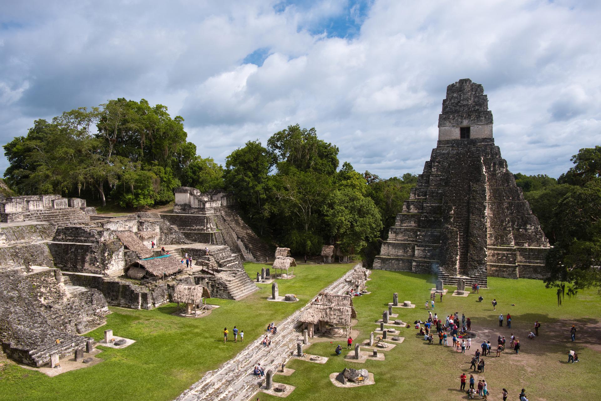 tikal mayan ruins