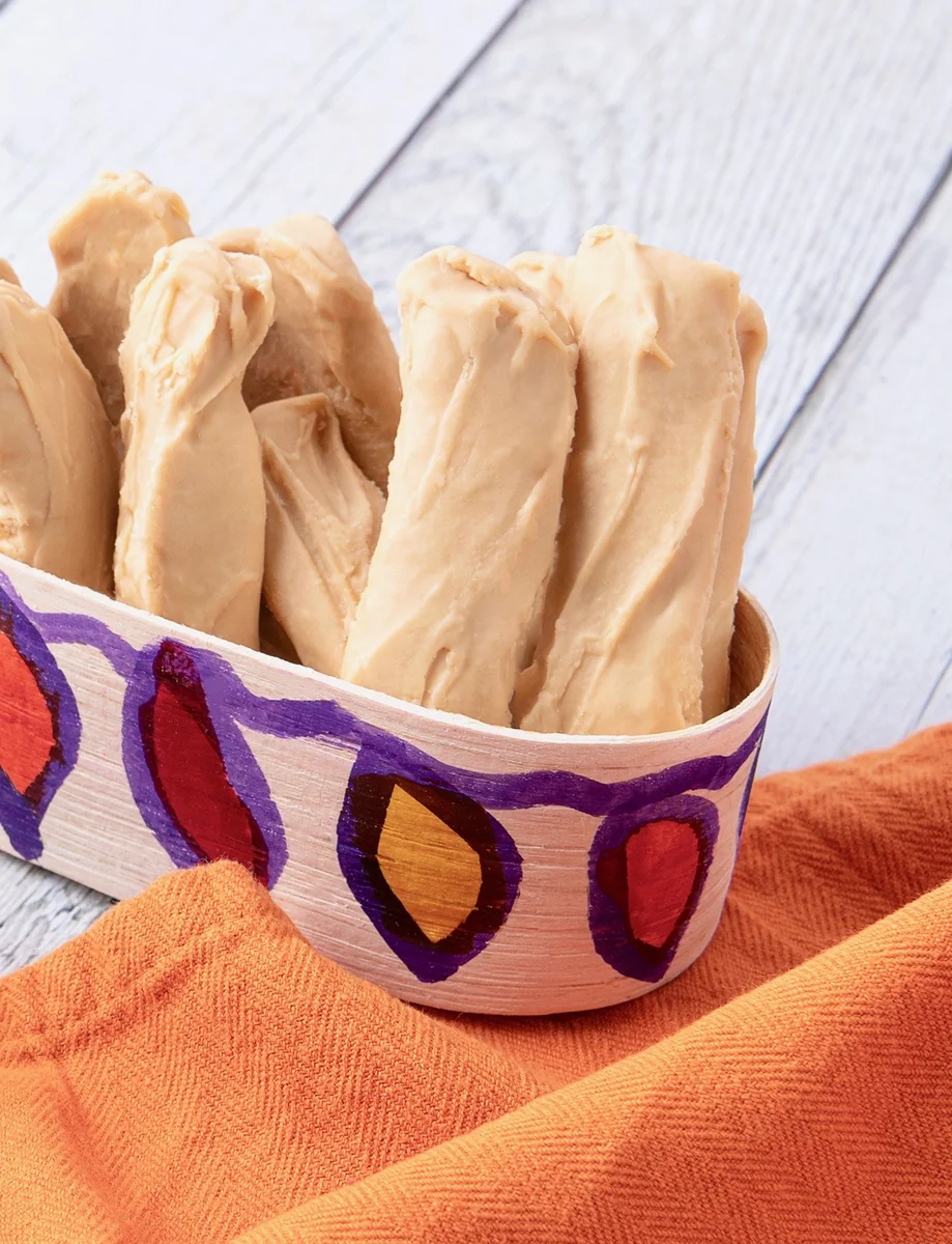 Canillitas de leche, traditional Guatemalan milk-and-sugar candy