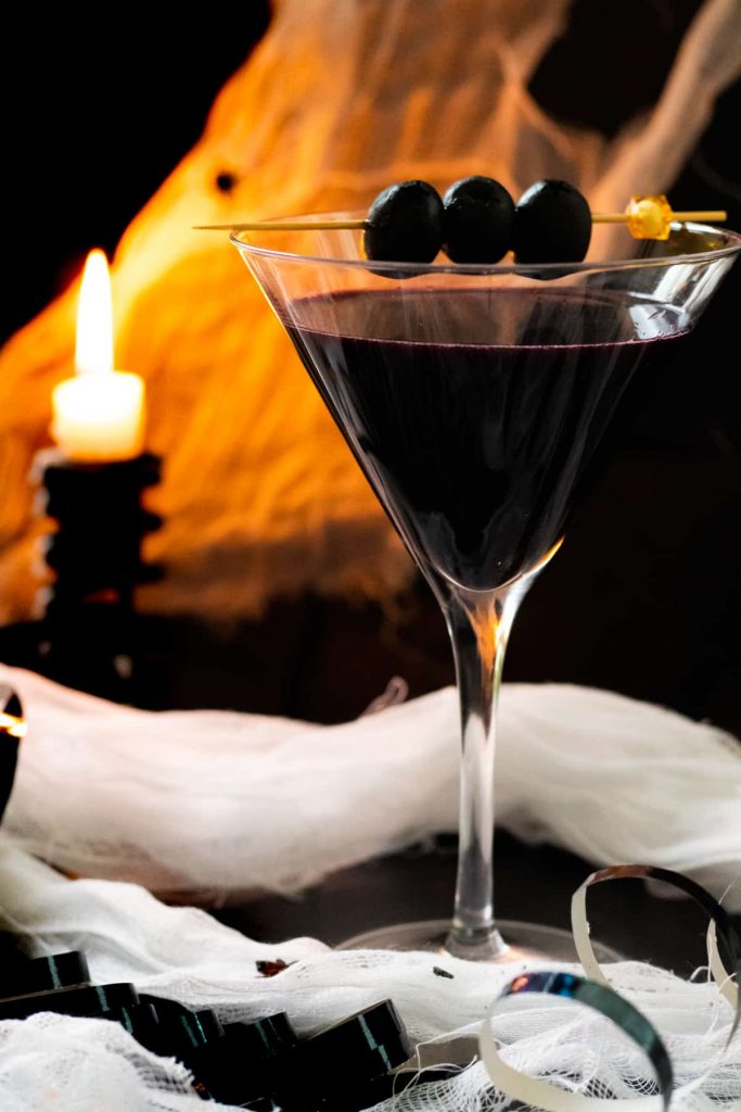 black Widow Martini Halloween cocktail recipes