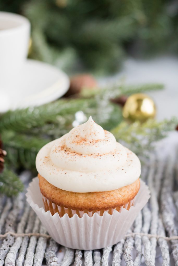 Easy egg nog cupcakes