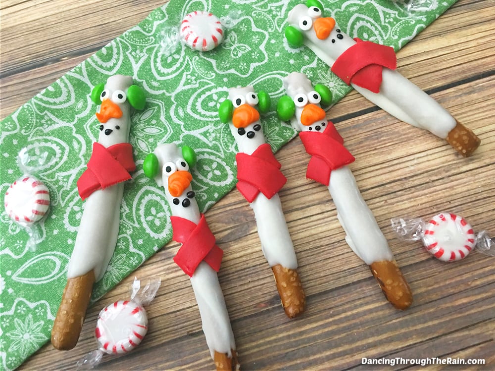 Best Christmas treats for kids snowman pretzels