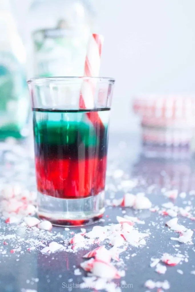 Three ingredient peppermint shooter