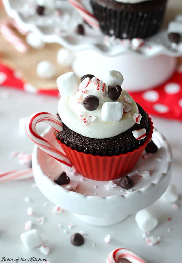 Hot Chocolate Cupcakes with Marshmallow buttercream