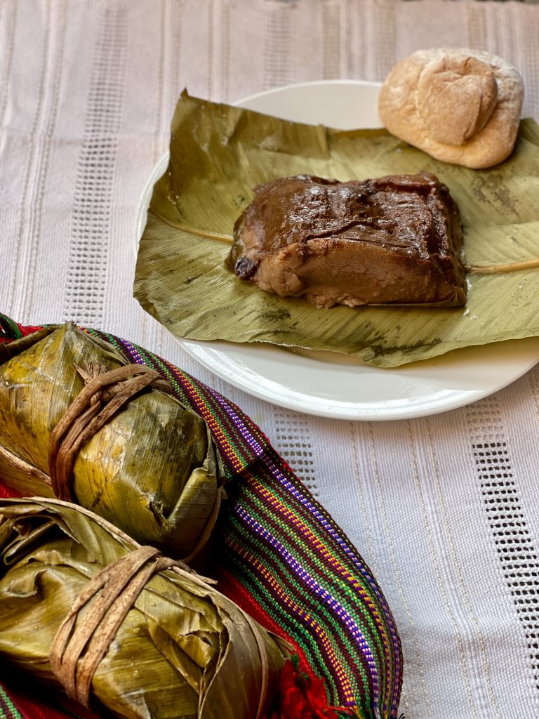 Tamal negro paired with sheca bread