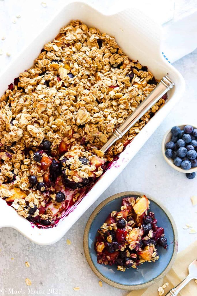 Delicious blueberry peach crisp recipe and best peach dessert recipes