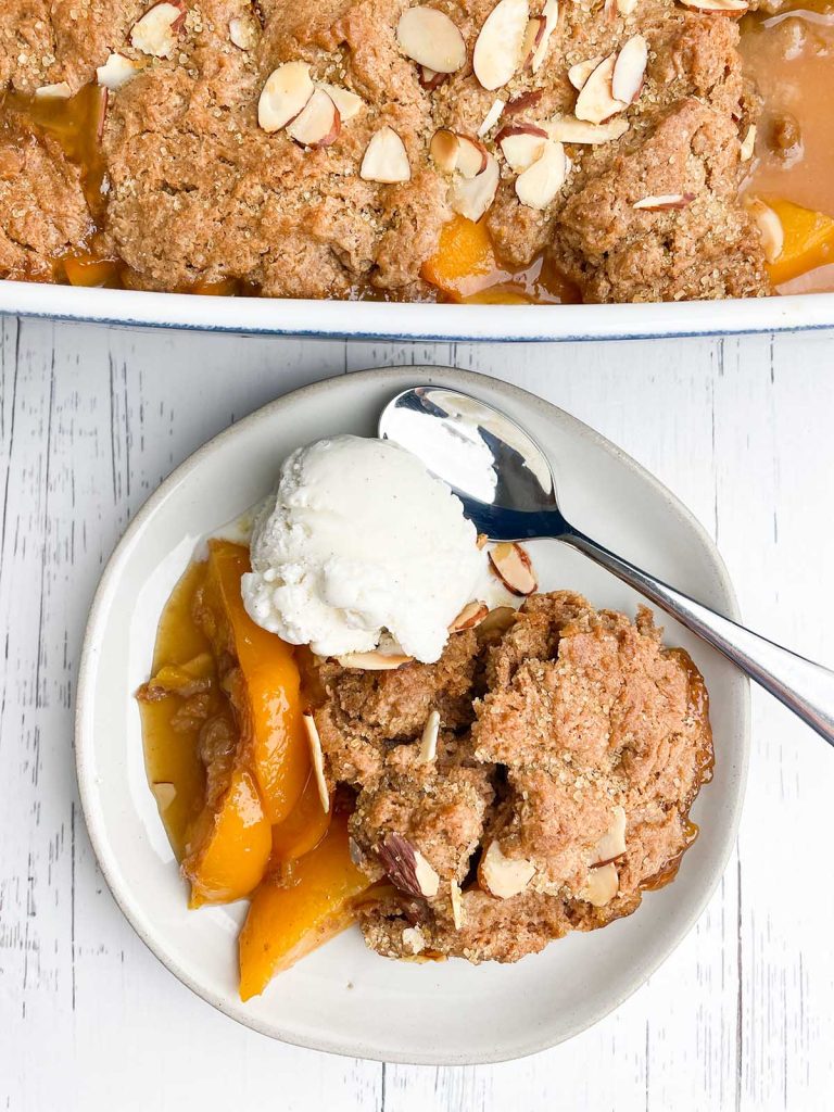 How to make peach cobbler with cake mix