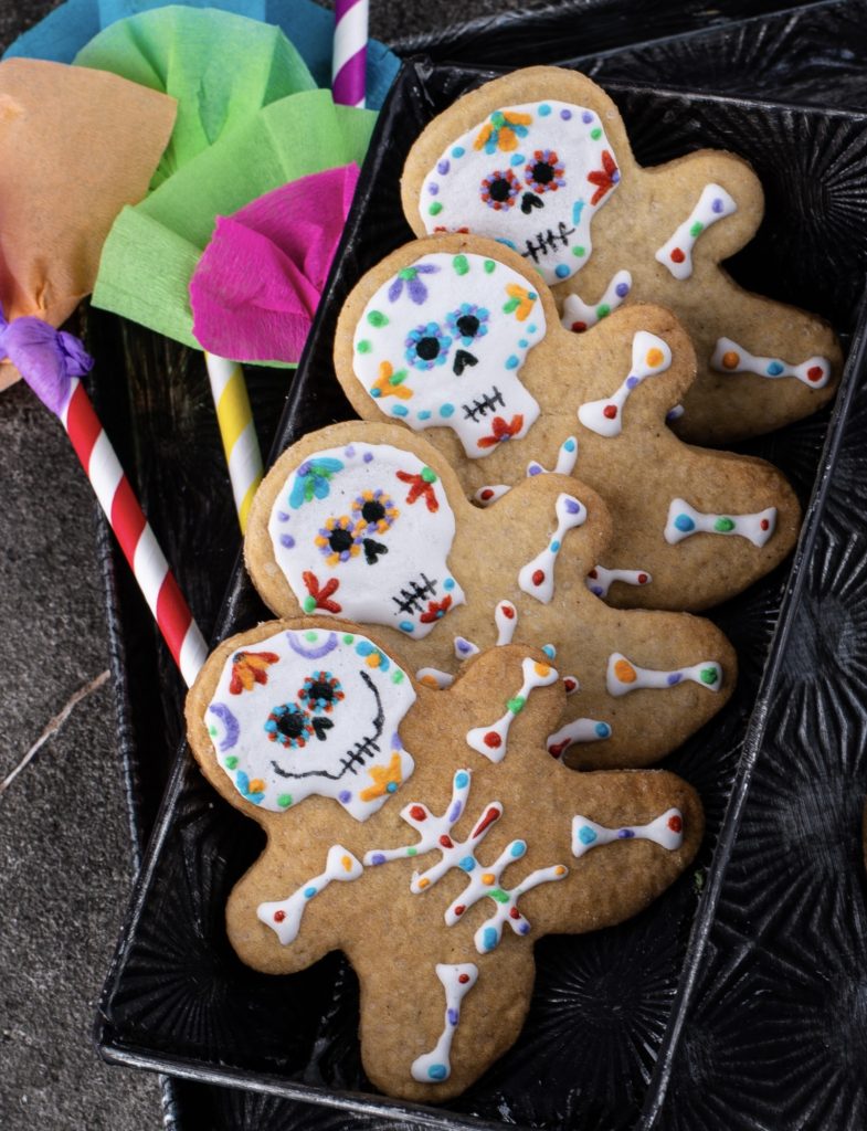 Day of the Dead Cookies: Easy Skeleton Cookies Recipe 