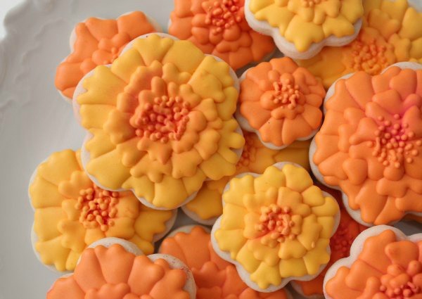 Marigold cookies and other easy cookies for Day of the Dead (Día De Los Muertos) 
