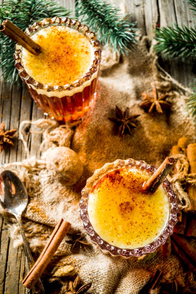 An easy hot buttered rum cocktail served warm with dark rum, brown sugar, butter, and spices. This traditional winter drink is smooth, creamy, and perfect for Christmas and cold weather.