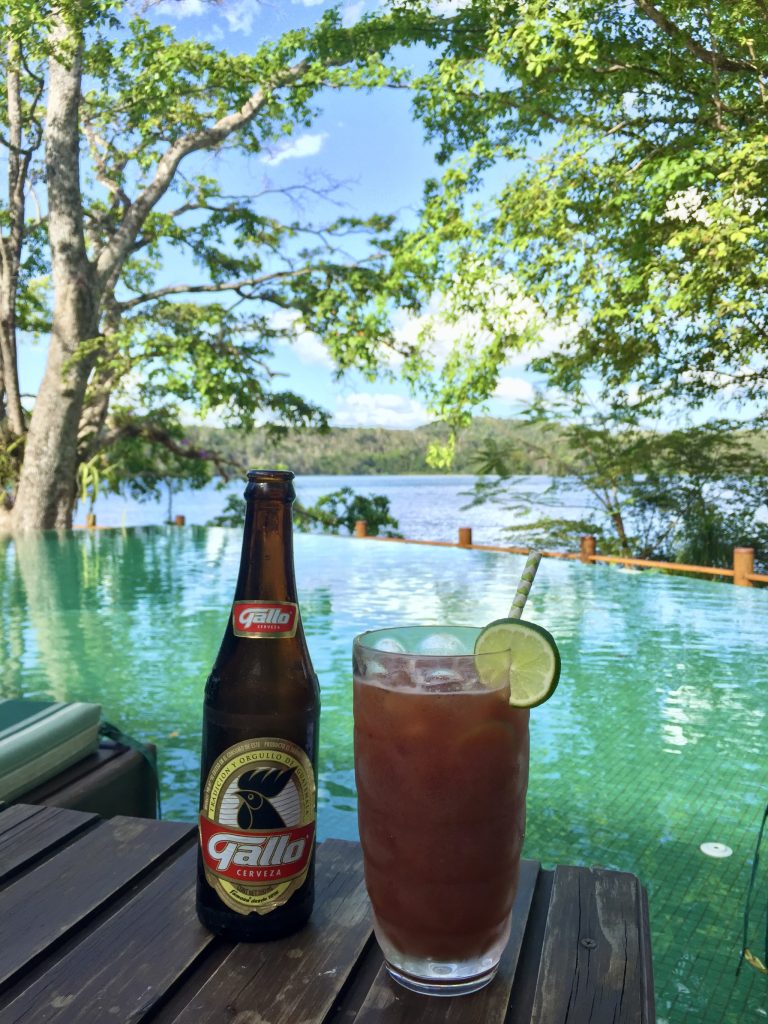 Cerveza gallo con michelada