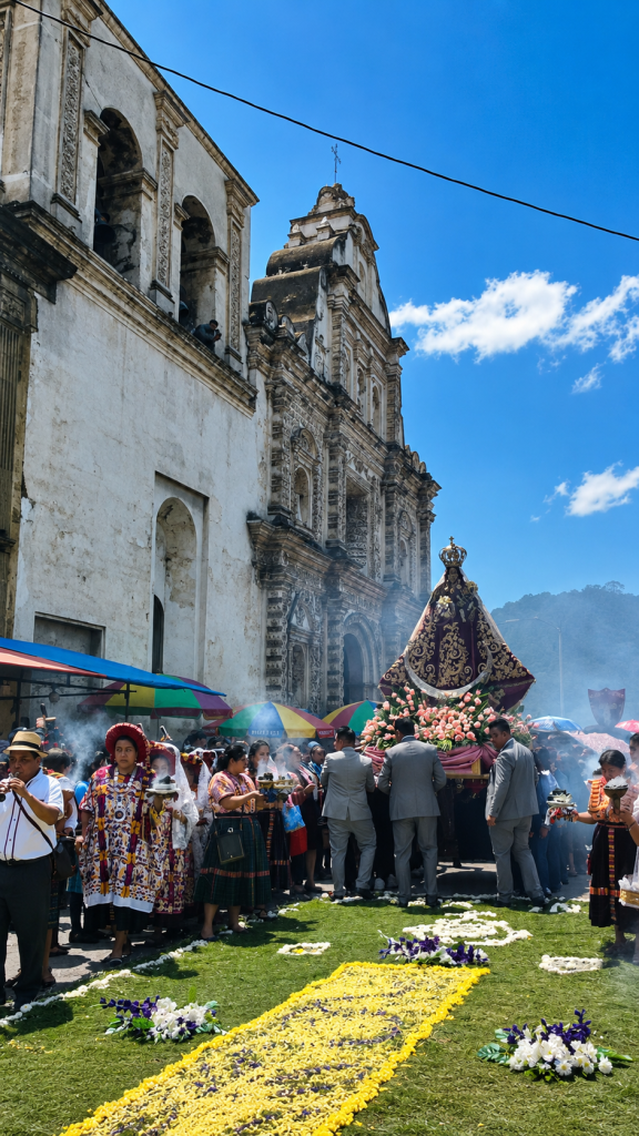 Virgen del Rosario Xela